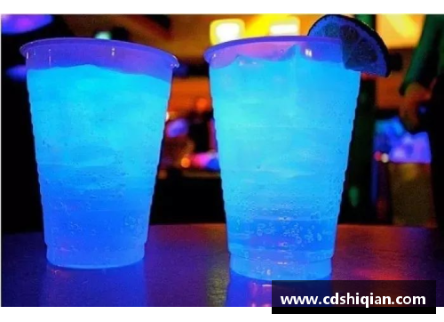 JN江南体育足球球星专属保温水杯 让你时刻享受温暖饮品的全新选择